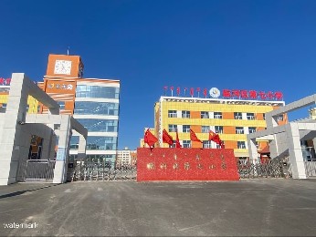 内蒙古自治区临河区第七小学——人脸识别摆闸项目